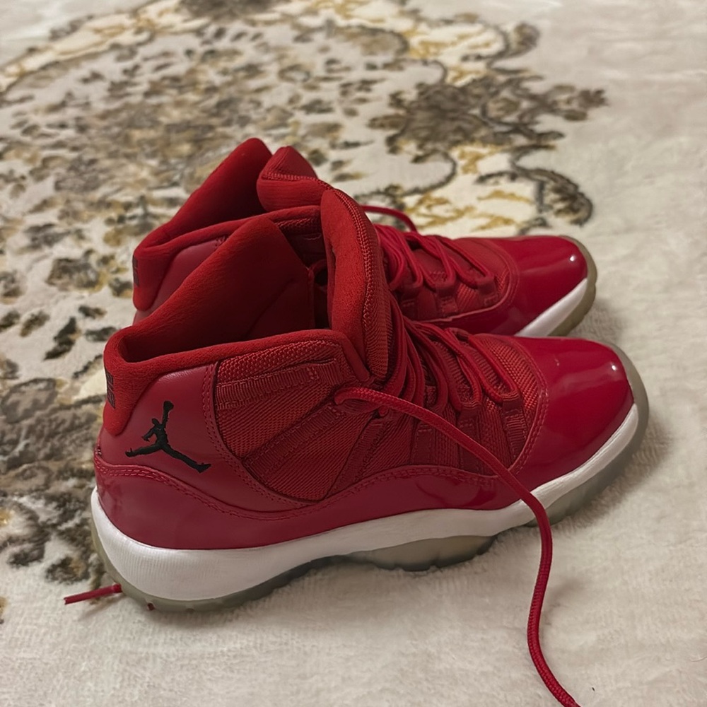 Kid's Air Jordan 11 Retro Win Like 96